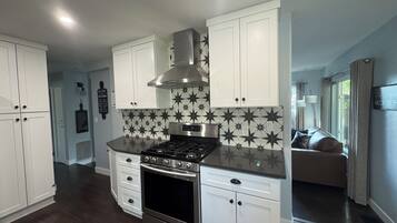 Microwave, oven, stovetop, dishwasher