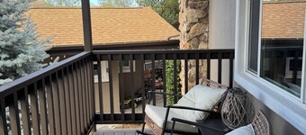 Vintage Charm, Modern Comfort & Private Casita. Near Downtown Prescott.