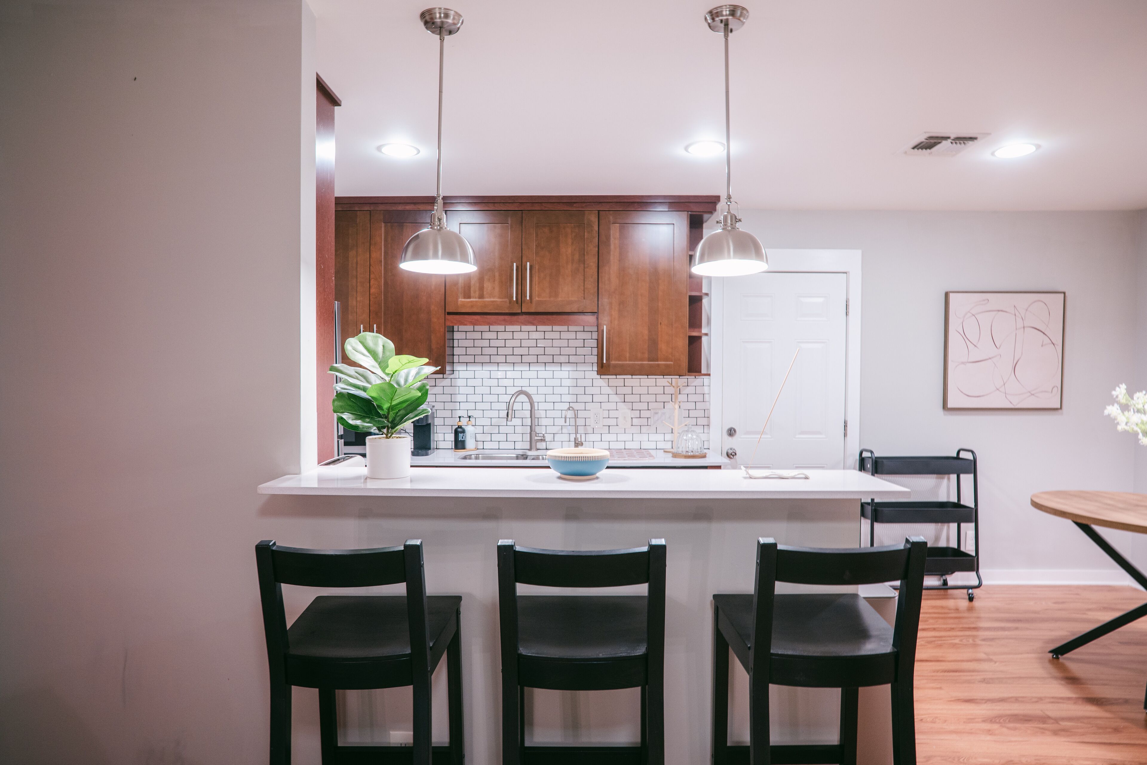 冰箱、微波炉、烤箱、炉灶