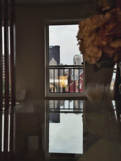 City view• 2 BEDS •Free Parking•Urban Escape