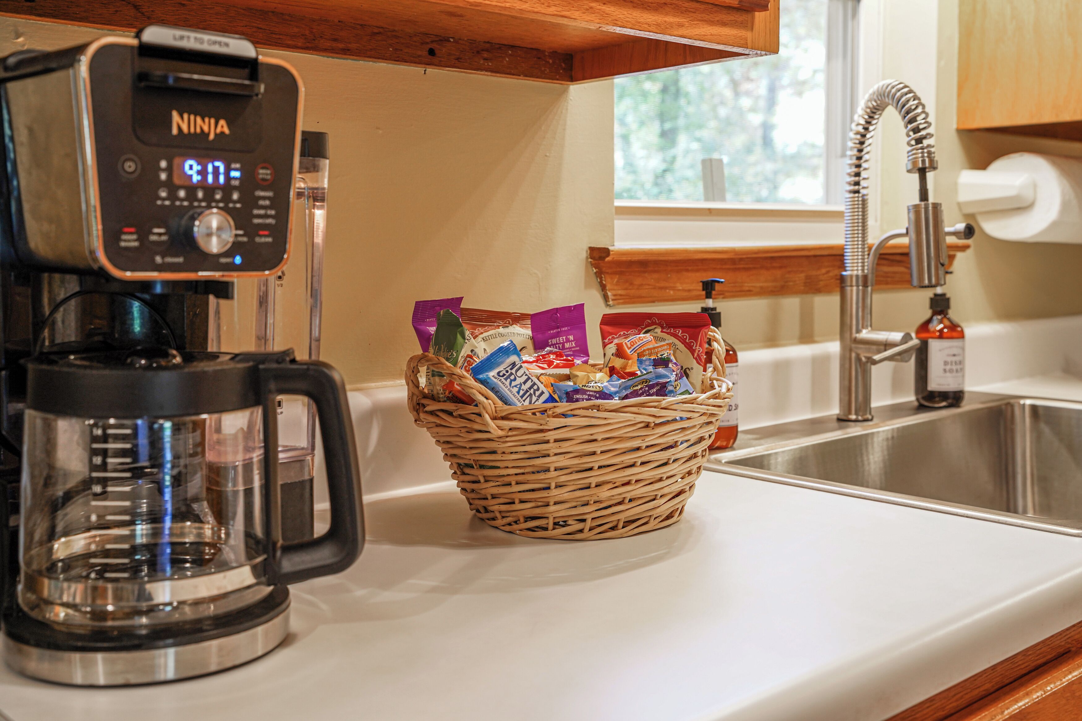 Mikroaaltouuni, uuni, liesi