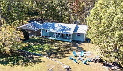 Lookout Mountain Retreat - Near Cloudland Canyon