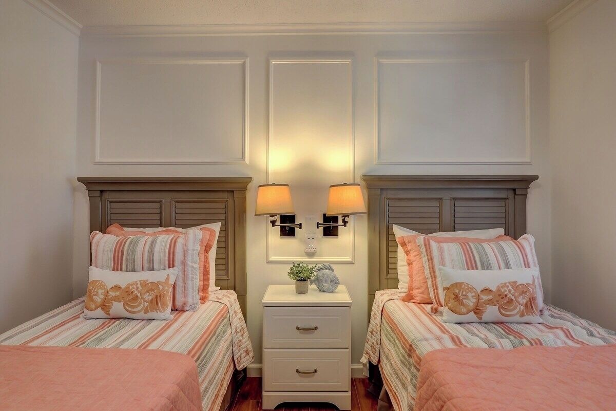 2 sovrum, strykjärn/strykbräda, resesäng och sängkläder