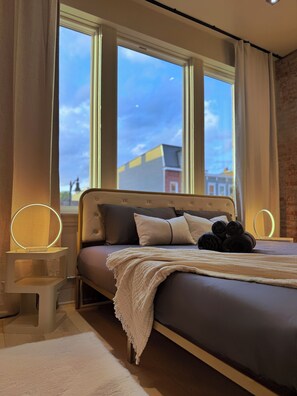 1 bedroom, iron/ironing board, internet, bed sheets