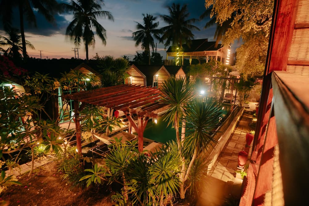 Waras Villa