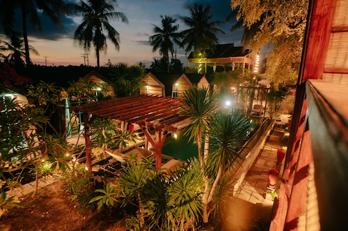 Waras Villa