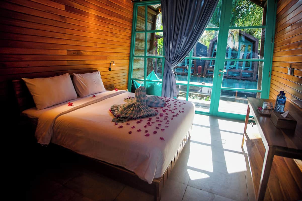 Quarto casal luxo | Wi-Fi de cortesia