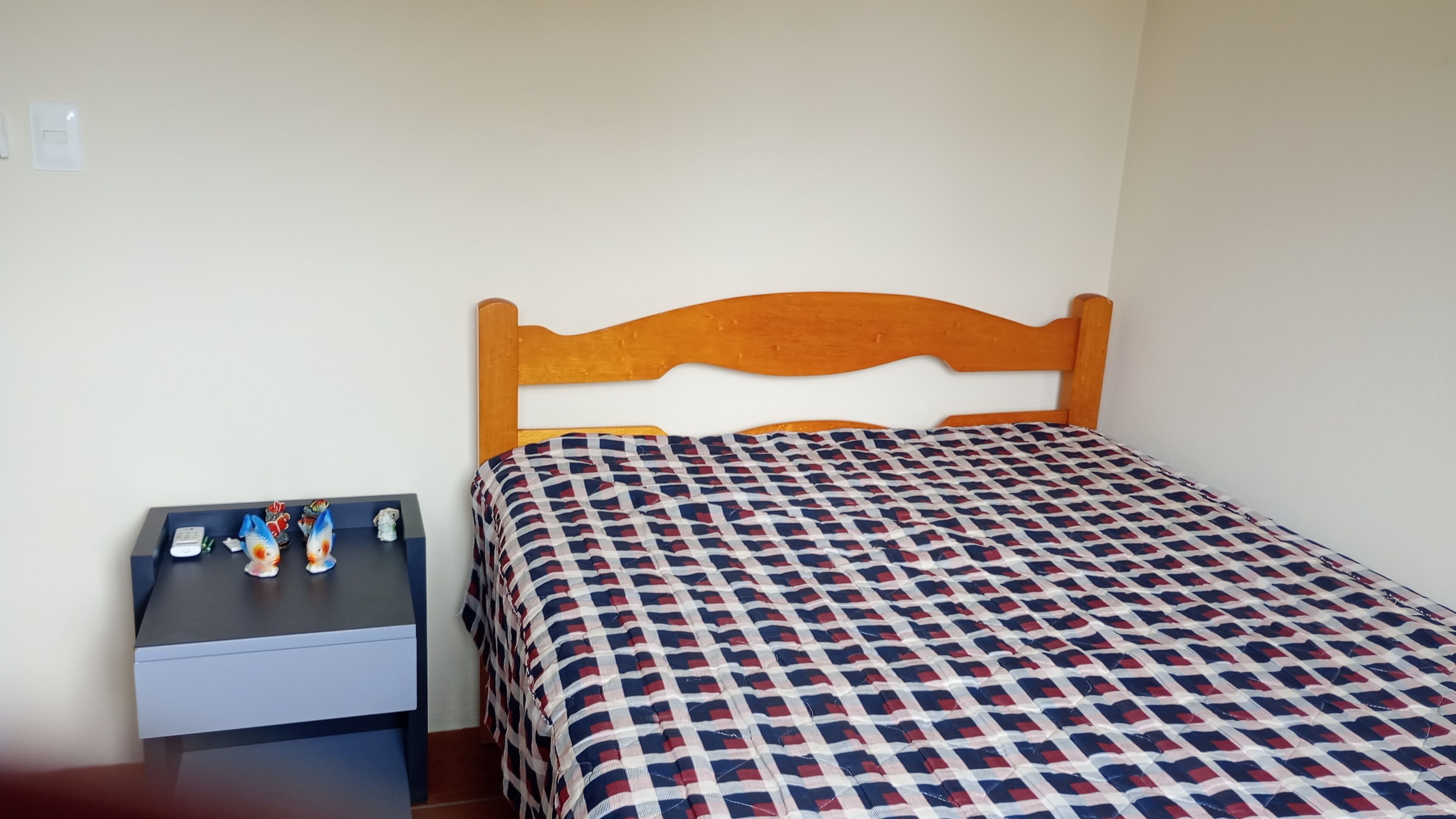 3 dormitorios, tabla de planchar con plancha, wifi