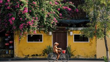 Thành phố nhìn từ nơi lưu trú