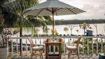 Quang cảnh nhìn từ nơi lưu trú