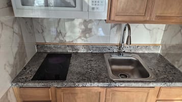 Standardzimmer | Eigene KĂŒche