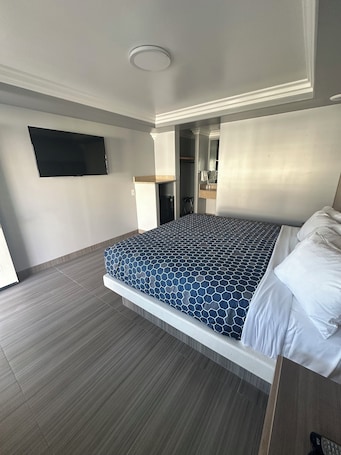 Ducha, toallas, jabón, shampoo