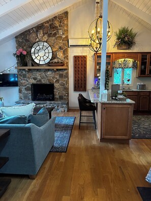 Smart TV, fireplace, computer monitors
