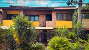 Exterior - Urban loft Laureles | Comfortable, quiet | A/C (Medellín)