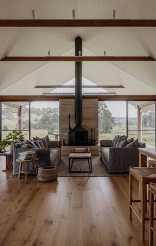 Wallaringa Farm: Luxury Australian Country Escape