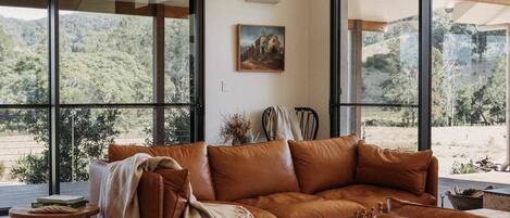 Fireplace, stereo