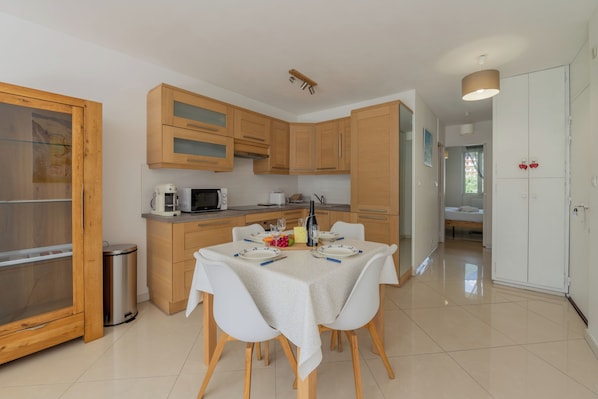 Living and dining room