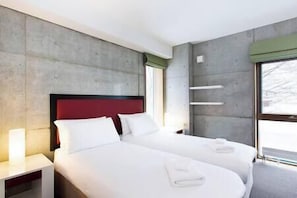 4 chambres, Wi-Fi, draps fournis