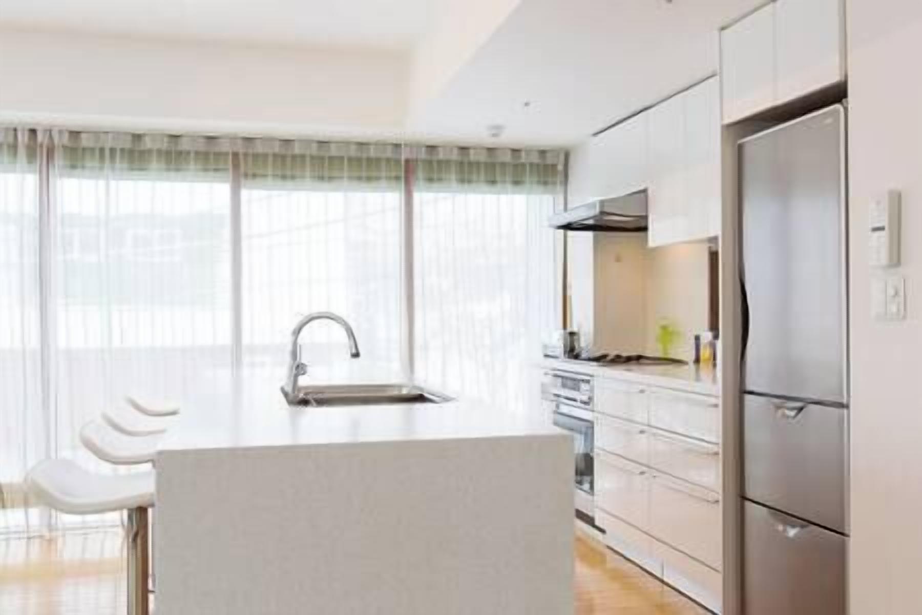 Fridge, microwave, dishwasher