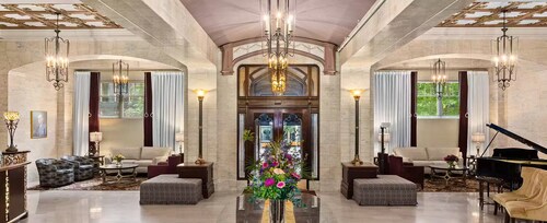 Studio Hotel at WorldMark The Camlin - World Cup Timeshare