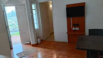 LCD TV