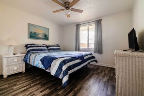 1 chambre, fer et planche à repasser, accès au Wi-Fi (inclus)