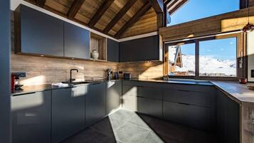 Kühlschrank, Kochgeschirr/Geschirr/Besteck