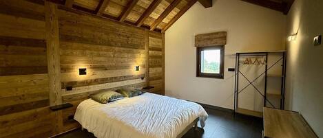 5 bedrooms, free WiFi
