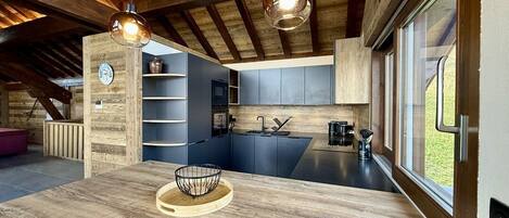 Fridge, cookware/dishes/utensils, dining tables