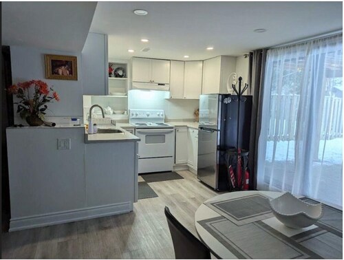 Chic 1-bedroom apartment in phenomenal Toronto