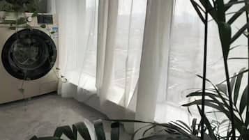 公寓式客房 | 笔记本电脑工作区、免费 WiFi
