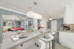 Fridge, microwave, oven, stovetop - Your Houston Another Home, 4BR/2BA, near Galleria & Med Center • Modern Central (Houston)