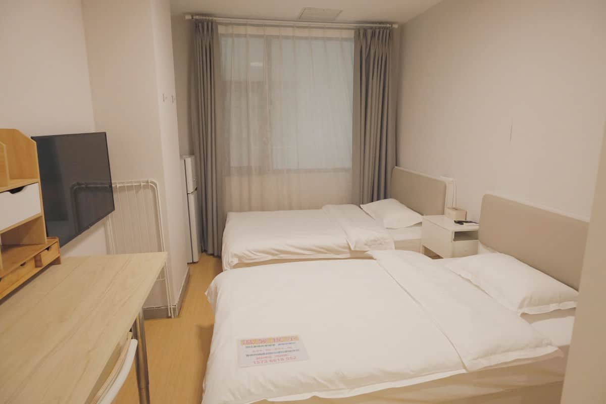 Economy Twin Room