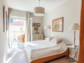 2 bedrooms, internet