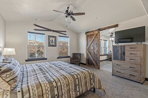 4 bedrooms, iron/ironing board, travel crib, WiFi