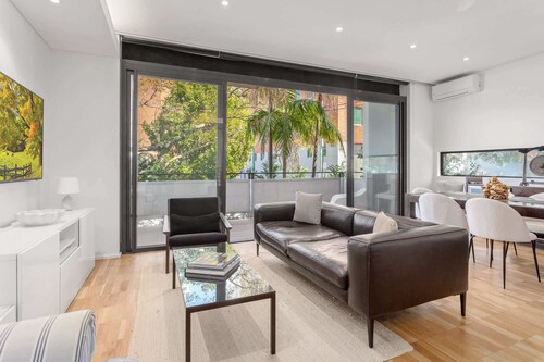 3-Bedroom Home in the Heart of Darlinghurst