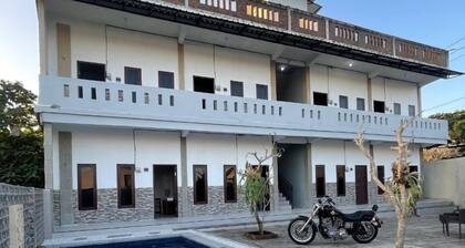 Pradnya Homestay - 1Bedroom Near Uluwatu