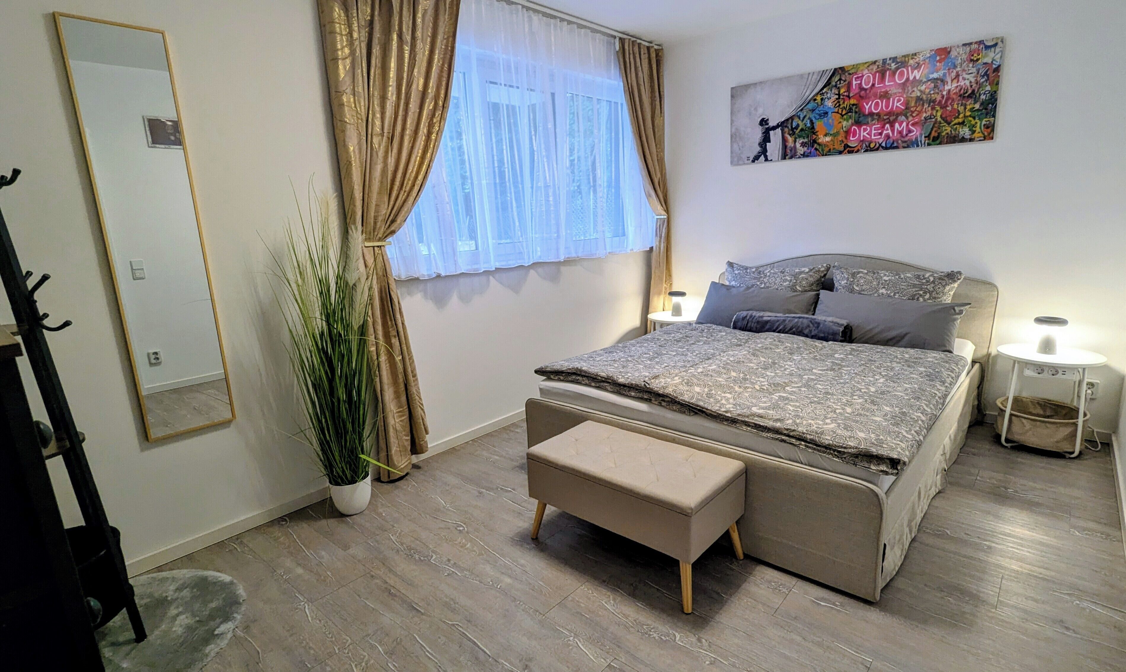 1 Schlafzimmer, Schreibtisch, Reisekinderbett, kostenloses WLAN