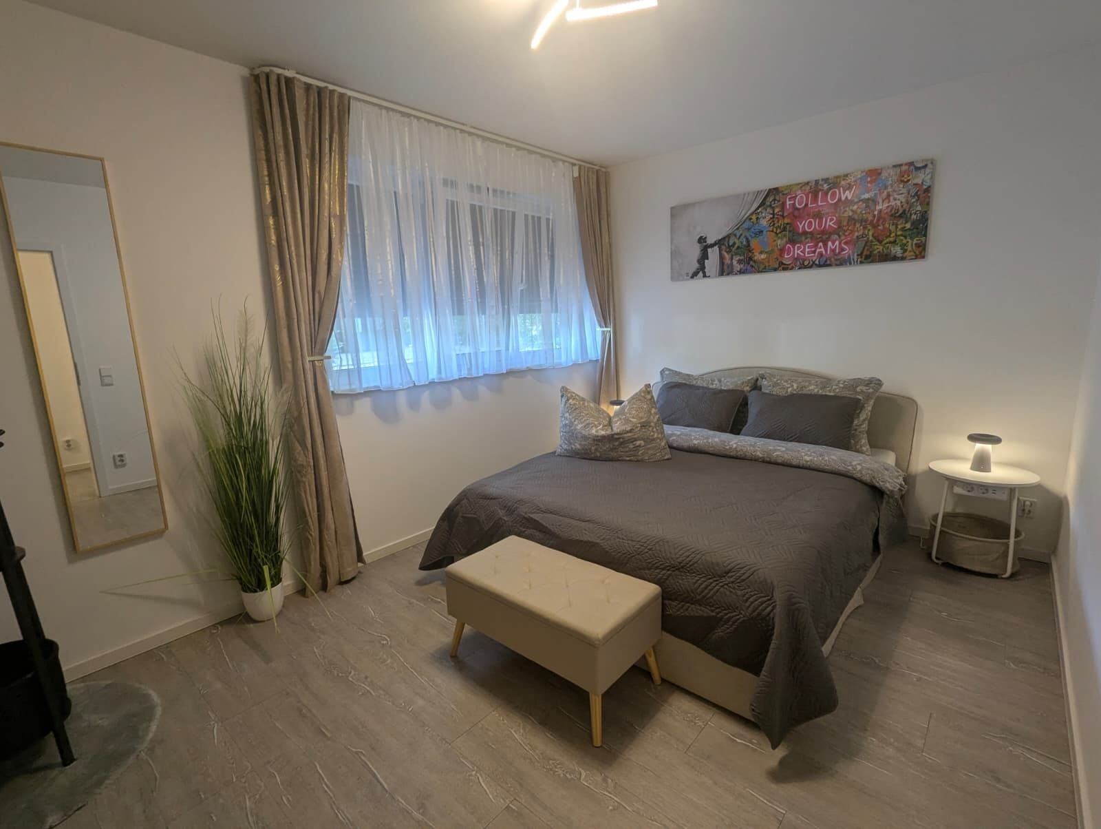 1 Schlafzimmer, Schreibtisch, Reisekinderbett, kostenloses WLAN