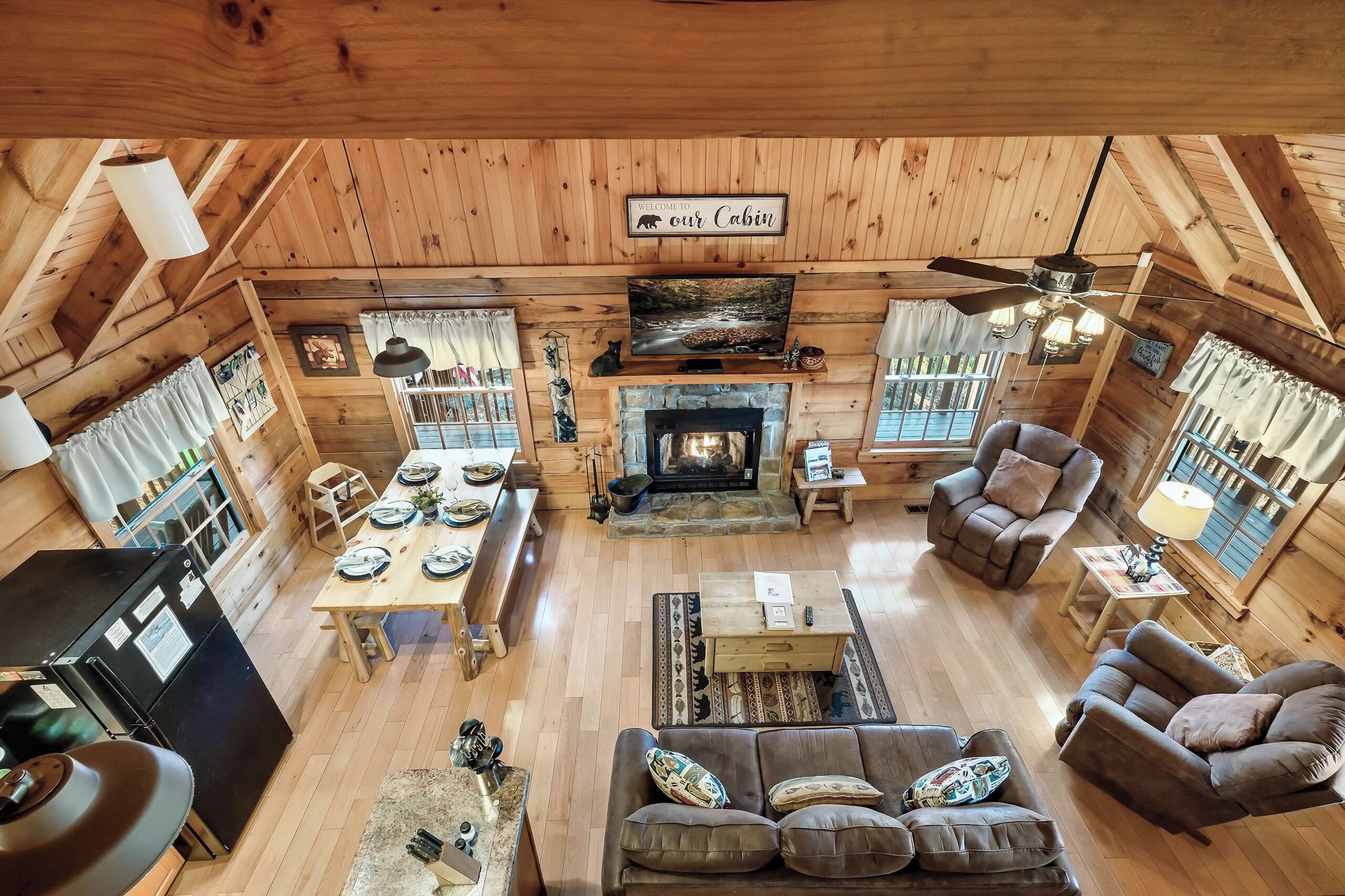 Total Privacy + Stunning Views In Smoky Mountains! - Gatlinburg, TN