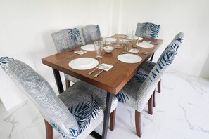 Chambre, 1 chambre, terrasse, vue sur le jardin | Aire de séjour