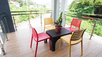 Room, 1 Bedroom, Terrace, Garden View | Outdoor dining