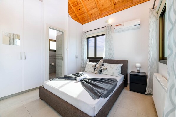 4 habitaciones y ropa de cama 