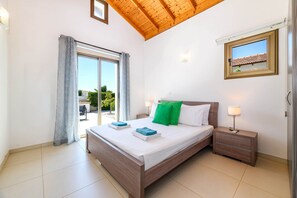 3 habitaciones y ropa de cama 