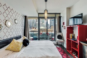 1 chambre, fer et planche à repasser, Wi-Fi gratuit, draps fournis