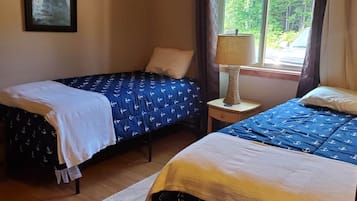 2 bedrooms, WiFi, bed sheets
