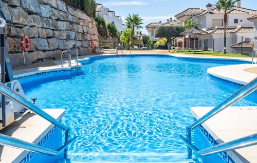 Relax and Unwind at this Delightful 2-Bedroom Coastal Retreat in Casares Costa
