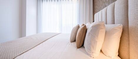 3 chambres, fer et planche à repasser, Wi-Fi gratuit, draps fournis