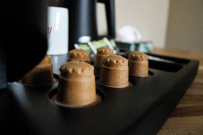 In-room safe, blackout drapes, iron/ironing board, free WiFi - Hotel Mosaic City Centre (Amsterdam)