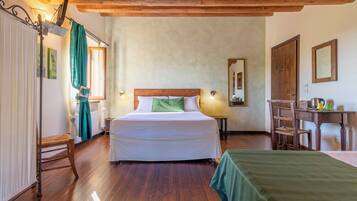 7 camere, ferro/asse da stiro, Wi-Fi gratuito, lenzuola